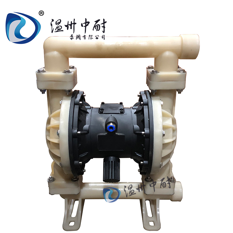 QBY�����Ϛ�Ӹ�Ĥ��